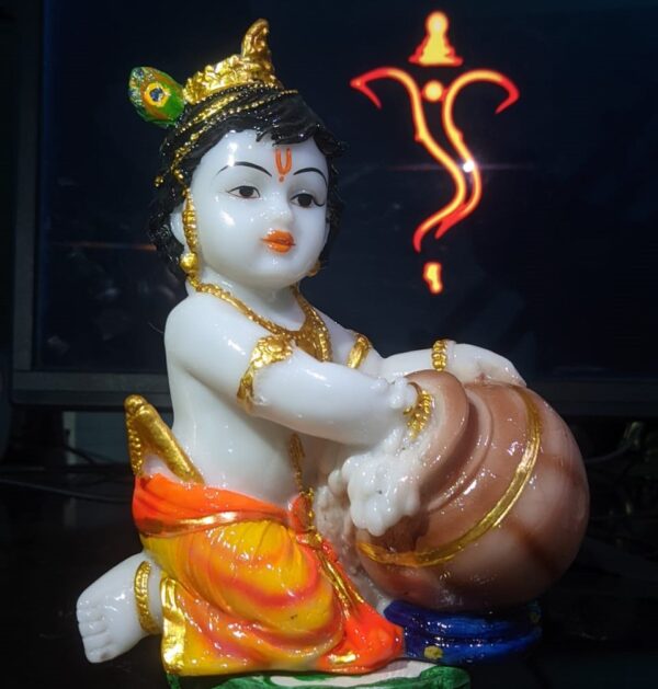 Enhancing Your Home Temple with Premium Marble Makhanchor Krishna - Image 3