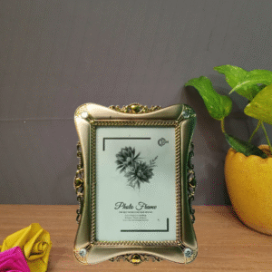 Photo Frame Design – Elegant Styles for Cherished Memories & Home Decor