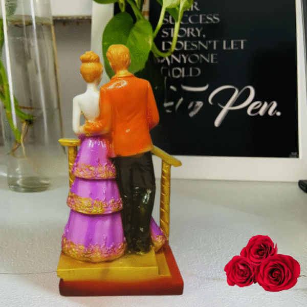 Couple Statue Gift – Romantic Decor for Love, Anniversary & Gifting - Image 2