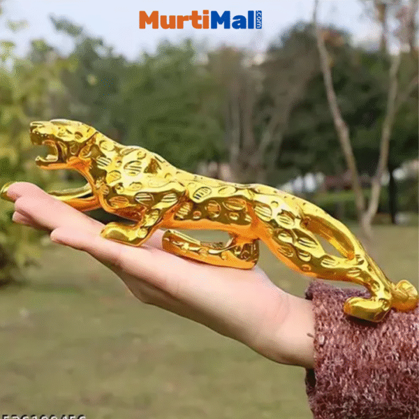 Golden Jaguar Showpiece – Bold Luxury Decor for Home or Office (Copy)