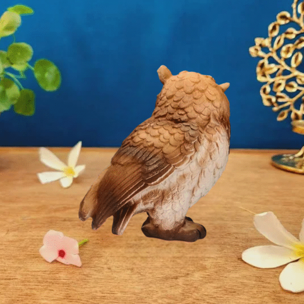 owl statue at home